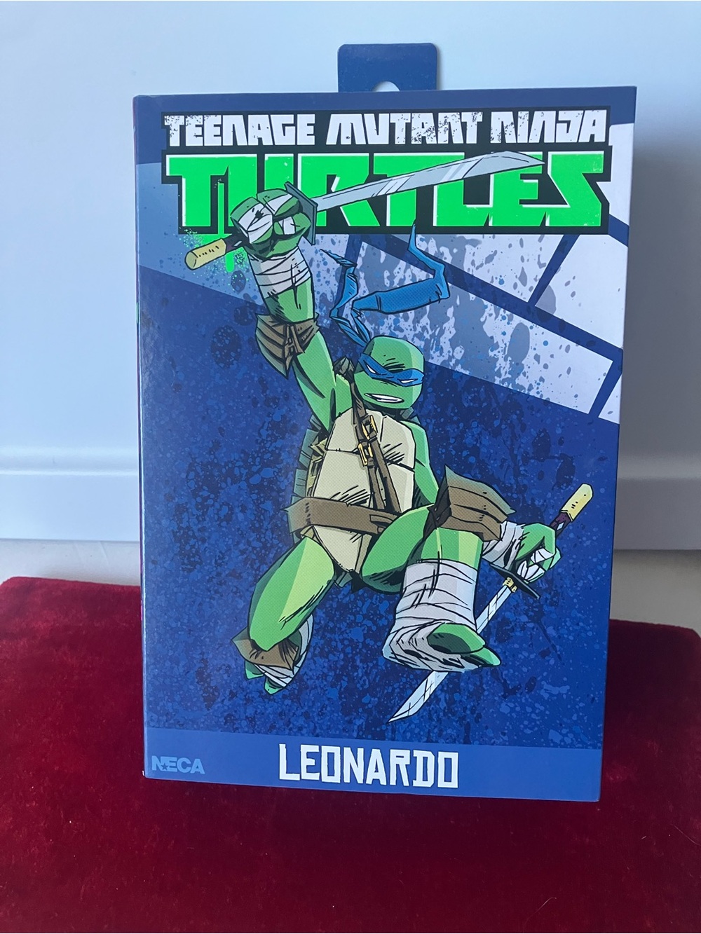 NEW NECA Teenage Mutant Ninja Turtle Leonardo 2025 Figurine W Accessories In Box